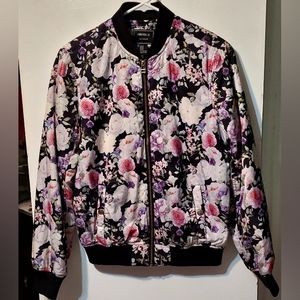 Forever 21 floral jacket Size Medium